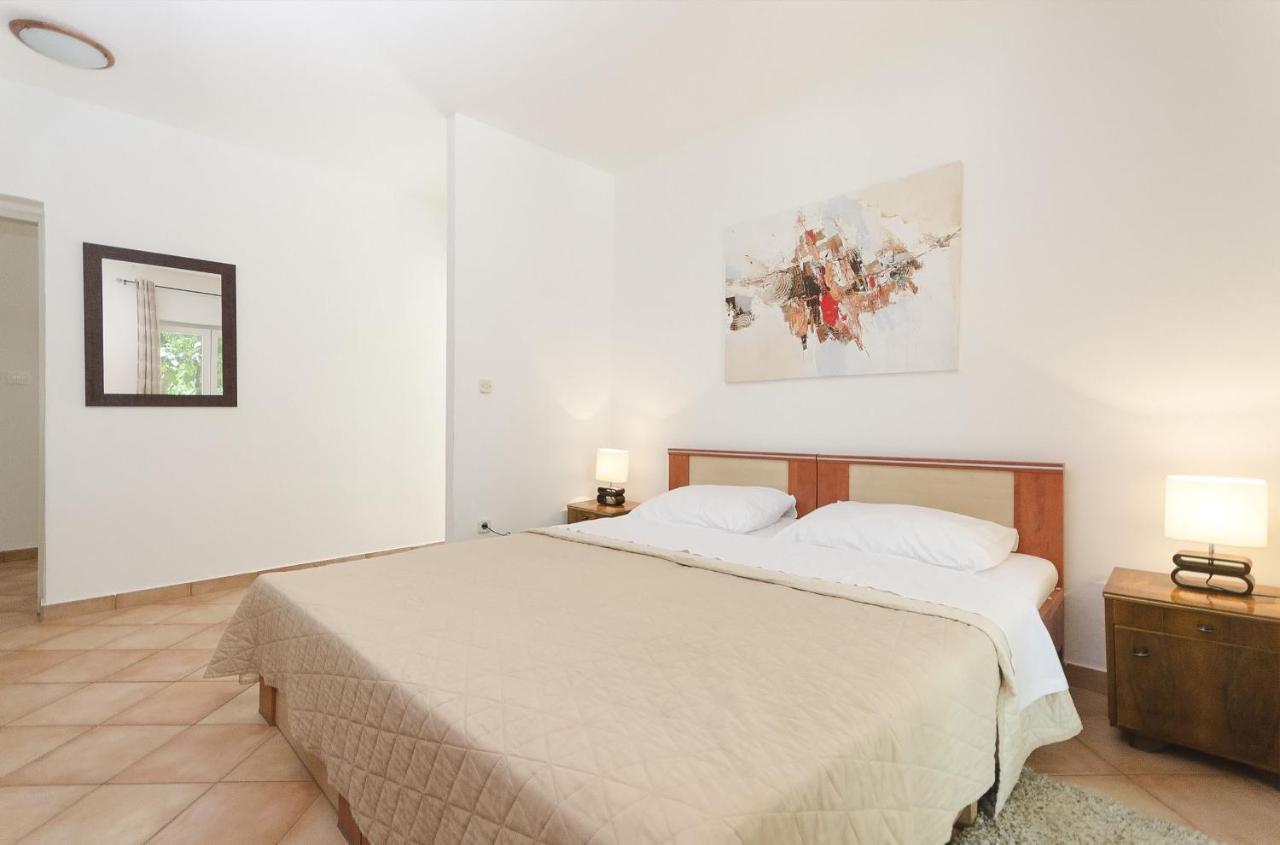 Apartments Karolina Vodice Luaran gambar